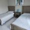 Modern Luxury 2-bedroom 2.5-bathroom townhouse