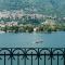 Como Lake & Mountain