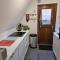 Chalet Brightstone Kingsdown Cliffs location with indoor pool, tennis court, mini-golf short walk to beach and 3 great local pubs