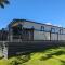 STUNNING LUXURY Caravan on edge of New Forest on SHOREFIELD Country Park ENTERTAINMENT AND LEISURE PASSES INCLUDED - 米尔福德昂西