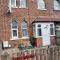 Cheerful 2 bedroom mid terrace house in BD2