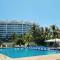 Lujoso Departamento con vista a alberca en Acapulco Diamante