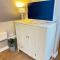 Entire Loft Space in quiet village near Roman City of Lincoln