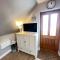 Entire Loft Space in quiet village near Roman City of Lincoln