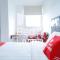 RedLiving Apartemen Gunung Putri Square - Sansan Room with Netlfix - Parungtandjung
