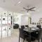 Cozy 2 bedroom w Pool - 6 Pax - Kajang
