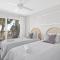 Seascape Retreat - Magnificent 5 Bedroom Home