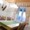 Apartments Petacova Hiša