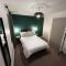 Beautiful 4-Bed House in Lincoln- close to Centre