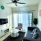 New Modern Condo with Pool at Bangi - 唐卡村