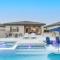 Luxury Rental Signature PGA West Pool Spa Putting green