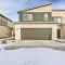 Nampa Townhome about 18 Mi to Downtown Boise!