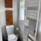 Msquared Villa, Modern 3-Bedroom House, 3 Parking Spaces - 基德灵顿