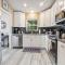 3Br 2Bth Beach House Retreat/10 min to downtown & beach