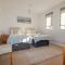 47 Bredon Court