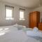 47 Bredon Court