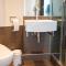 Luxury 3 Bedroom 3 Bathroom Balcony Apartment - Gunwharf Quays Apartments