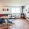 Cozy Home In Vinderup With Wifi