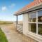 Nice Home In Frøstrup With Kitchen - Lild Strand