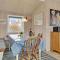 3 Bedroom Stunning Home In Juelsminde