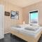 Three-Bedroom Holiday Home In Ronde
