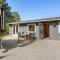 Stunning Home In Blåvand With Wifi