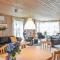 Beautiful Home In Grsted With Kitchen - Udsholt Sand