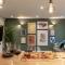 The Old Coach House- luxury Harrogate Home Detached Quite Stylish whole house short walk from the Conference- town centre