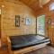 Deluxe little cabin 2 min stroll to Kern River