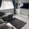 Fantastic full 3 bedroom modern apartment