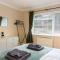 Elegant three bed bungalow - Lincolnshire