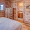 Serene Cabin*Mountain Views*Hot Tub*Large Decks