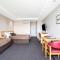 Richmond Henty Hotel