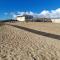 Maisonnette à deux pas de la plage dans résidence calme