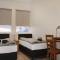 KEF Guesthouse by Keflavík airport