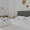 Nice And Spacious Apartment In Paros - Naousa