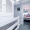 3 Bedroom House with Garden and Driveway Parking - Less than 10 Mins from Chester City Centre