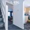 3 Bedroom House with Garden and Driveway Parking - Less than 10 Mins from Chester City Centre