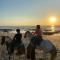 Casa Vitality Bed and Breakfast - Playa Guiones, Nosara - 4 Minute Walk to the Beach