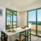 Beachfront Villa SeaShell Superior
