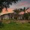 Heated Salt Water Pool, Kayaks, Pool Table - Villa Tropical Fruits - Roelens Vacations