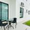 《Untitled HomeStay》Sitiawan - 实兆远