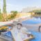 Ta'Siku Gozitan villa Pool & hot tub - Happy Rentals