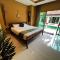 Mata pool villa