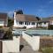 Atlantic Retreat - 5 minute stroll from the beach
