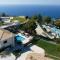 Villa Endless Blue