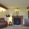 Thurst House Farm Holiday Cottage - Ripponden