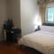 Lakeside executive suite small room - Tottenham