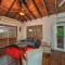 Exclusive Tropical House near Beaches & Downtown