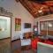 Exclusive Tropical House near Beaches & Downtown